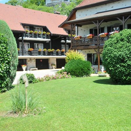 Auberge Du Roselet Duingt Exterior foto