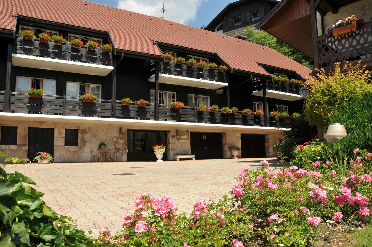 Auberge Du Roselet Duingt Exterior foto